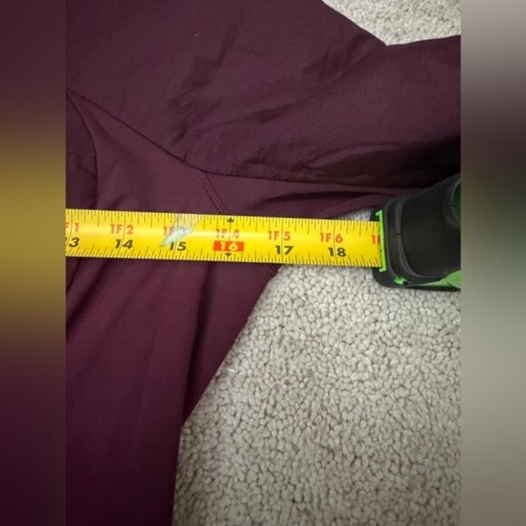 Lululemon DOWN FOR IT ALL JACKET 700 Down & PrimaLoft Hoodie Size 6 Outdoor - Picture 11 of 12